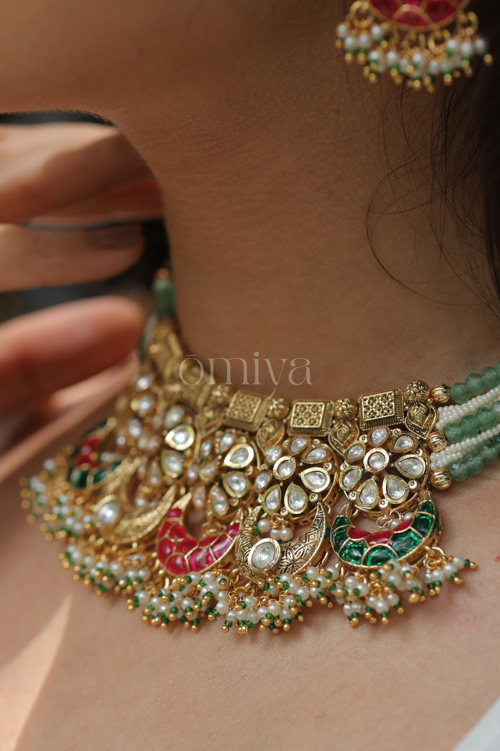 The Mirror-Painted Meenakari Set