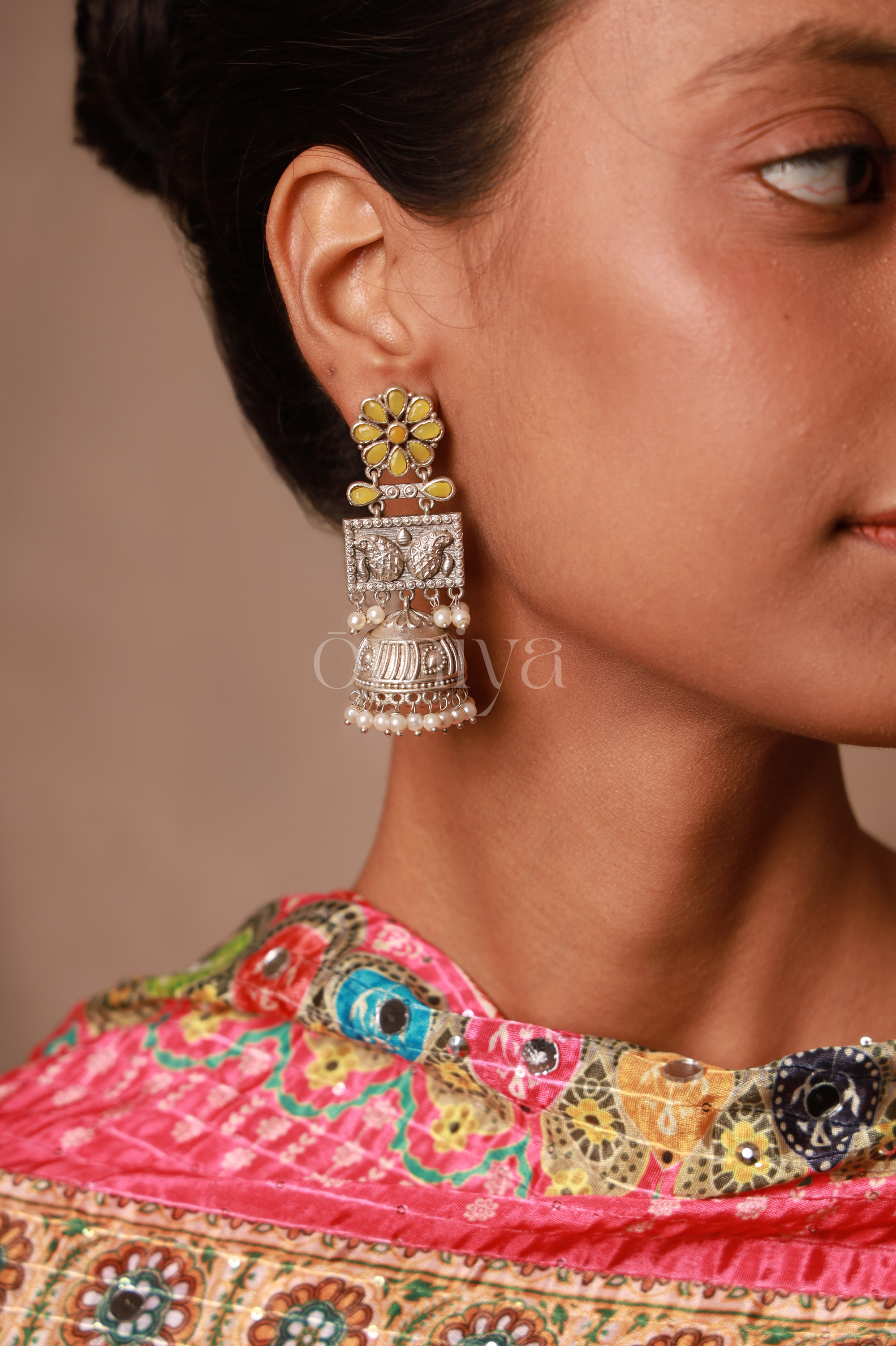 The Folk-Silver Oxidized Jhumkas